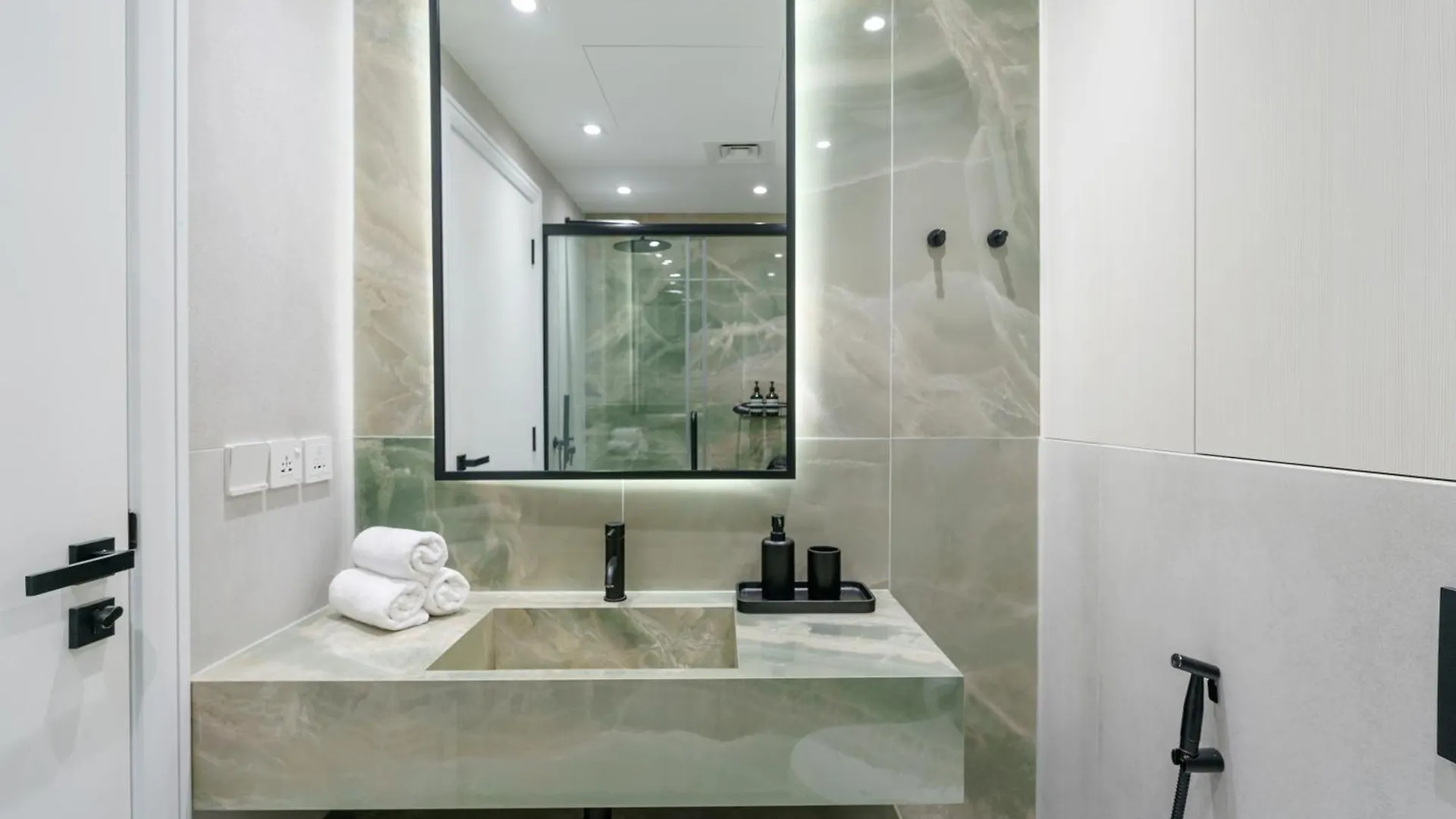 Ferrari Inspired Modern 3Bhk With Maids Room And Full Sea View Dubai Apartment